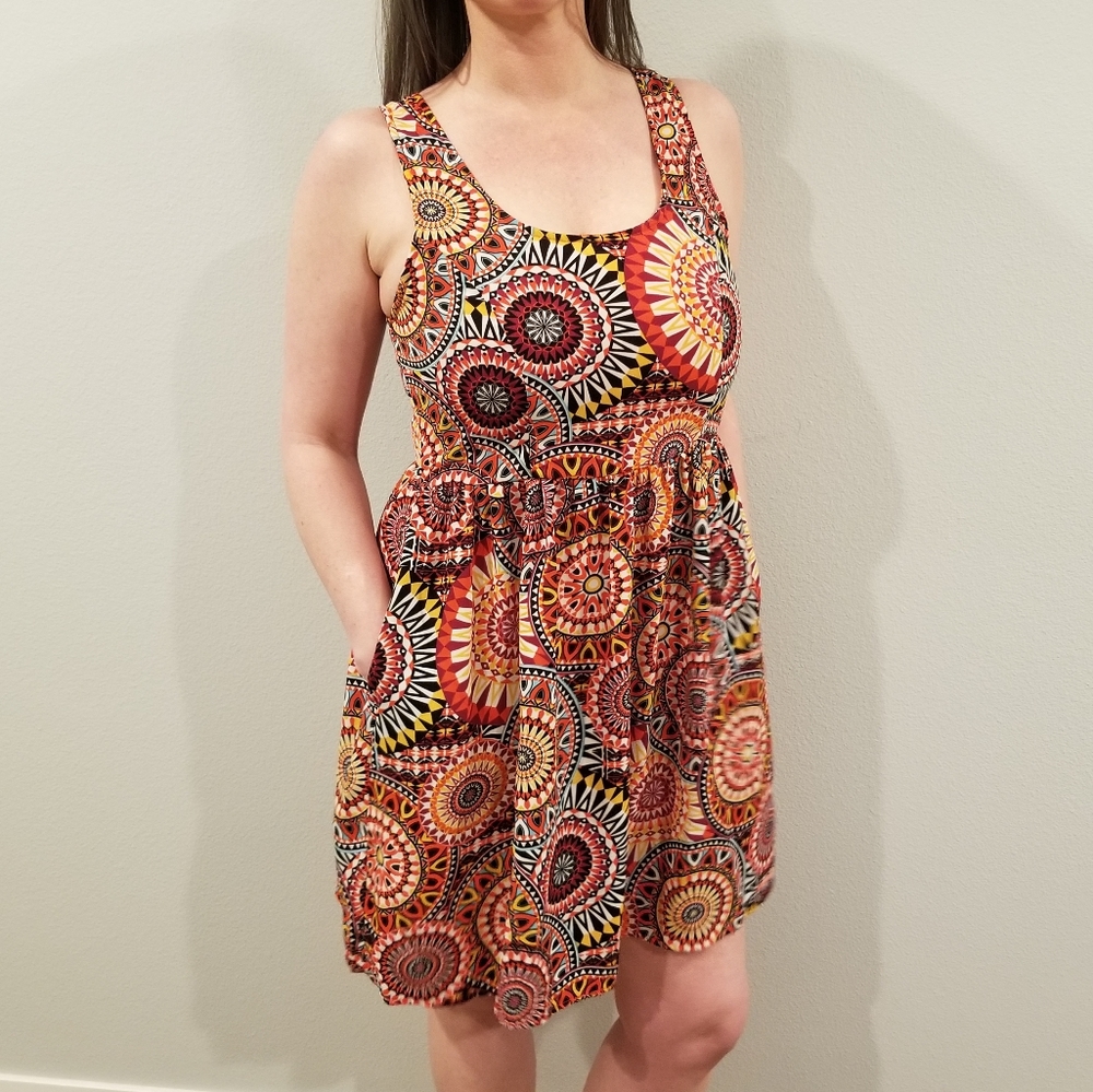 (Xhilaration) Geometric Burst Dress